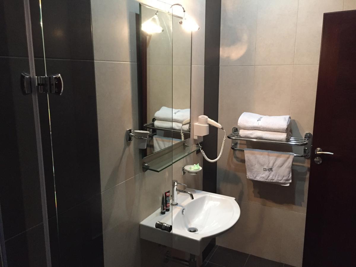 Icon Hotel Vlore Exterior photo
