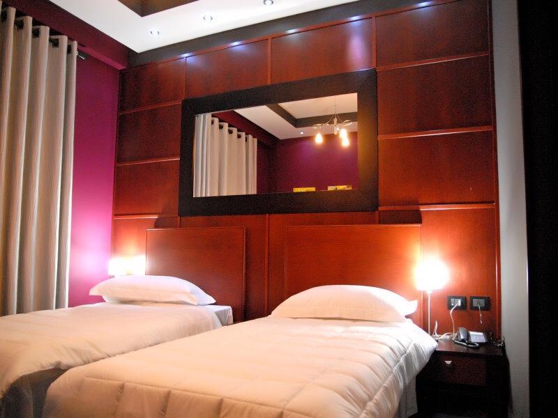Icon Hotel Vlore Exterior photo