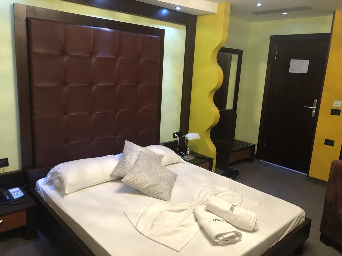 Icon Hotel Vlore Exterior photo